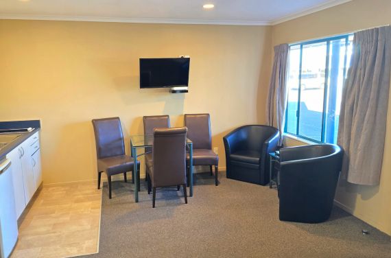 One-Bedroom Suite