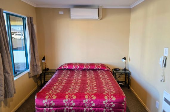 One-Bedroom Family Suite